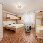 Appartamento Easyapartments Leo