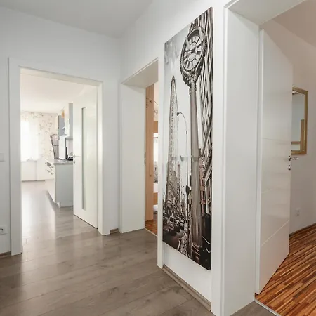 דירה Easyapartments Leo לינץ