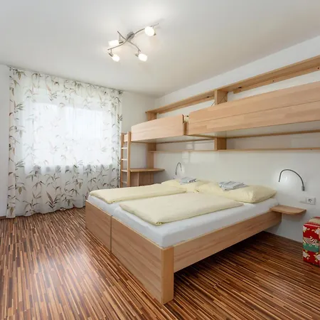 Appartement Easyapartments Leo *
