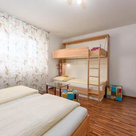 Easyapartments Leo Appartement