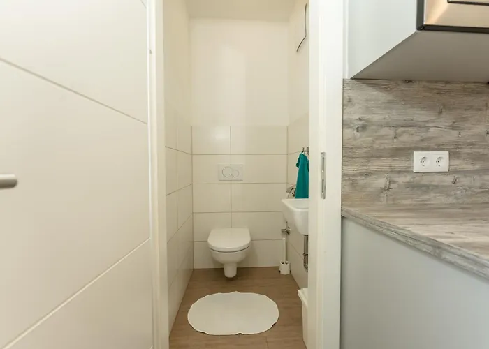 Easyapartments Leo Apartamento *