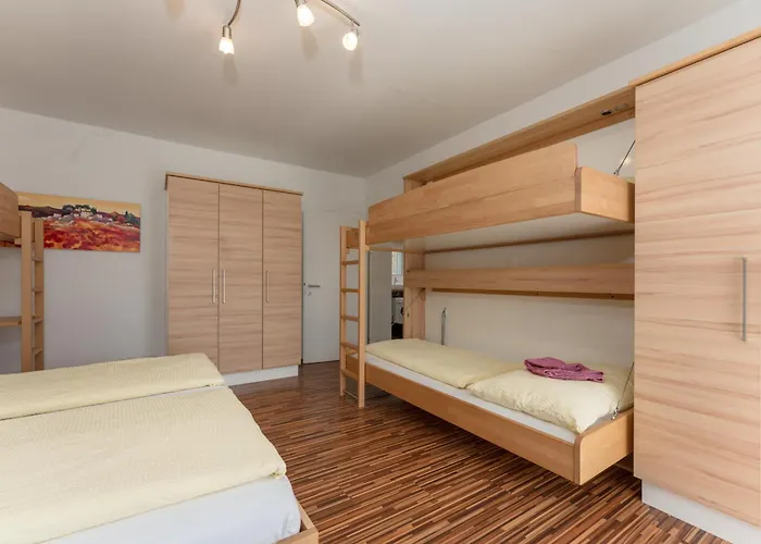 Easyapartments Leo * Linec